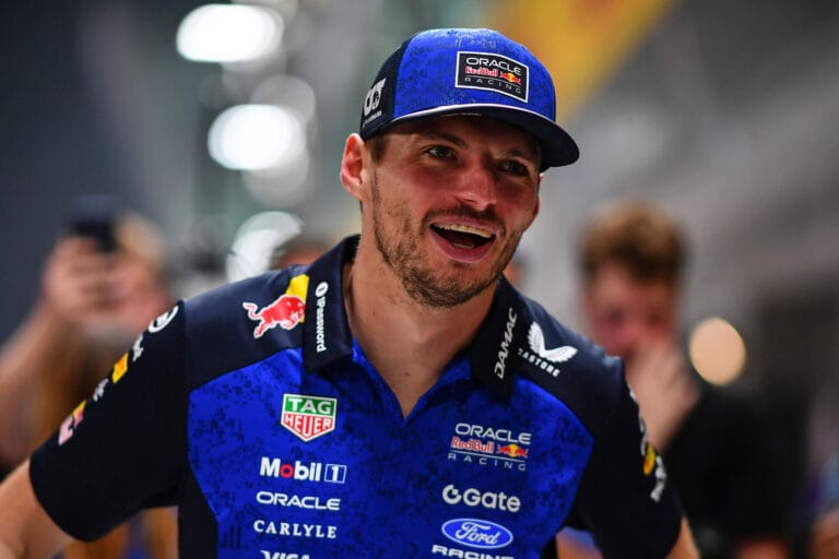 Verstappen over oud-coureurs: ‘Ze bestuderen de nieuwe regels helemaal niet’