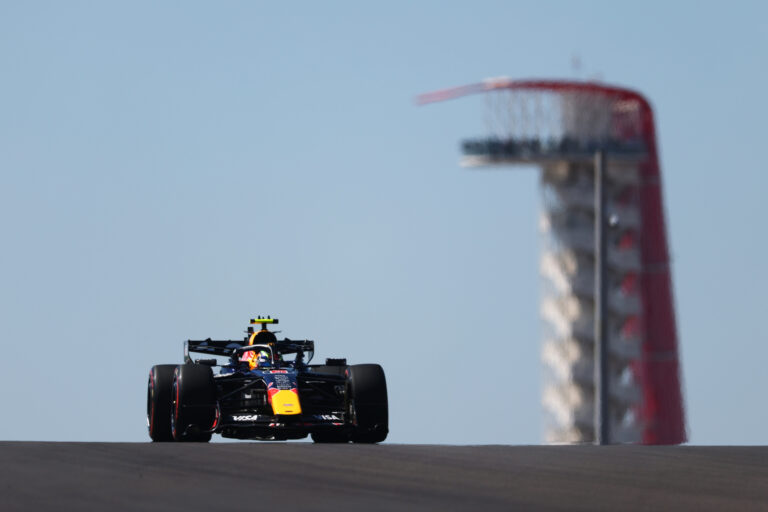 Hadjar over zijn Red Bull: “Het is gewoon een ramp”