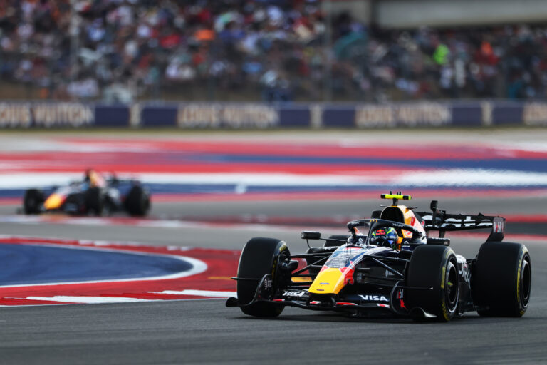 Stewards onderzoeken Hadjar na incident met Albon in derde training in Austin