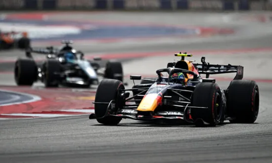 Hadjar liet Verstappen in Austin pas door na een tweede opdracht van Red Bull