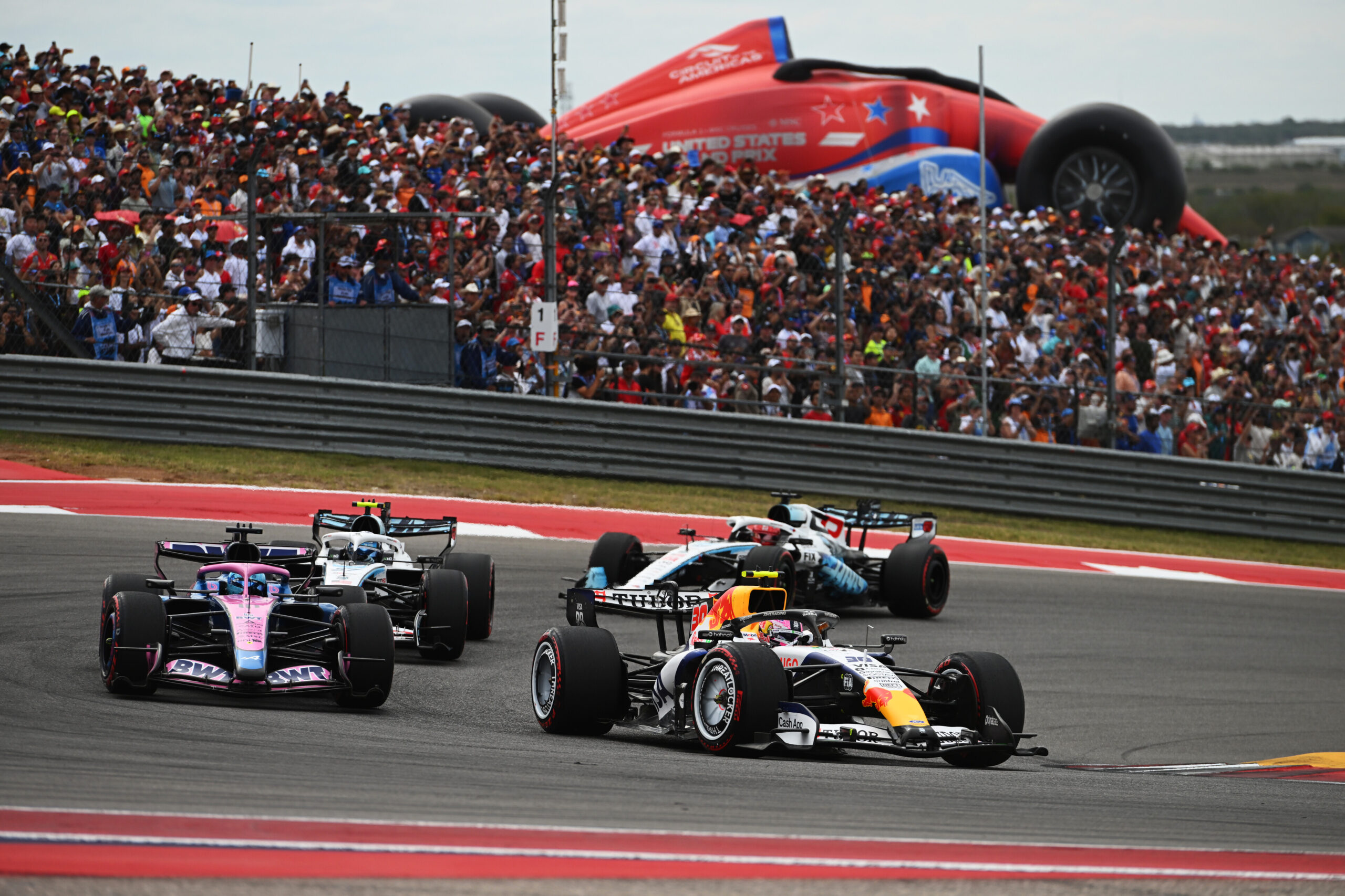 Bearman vindt zijn tijdstraf van tien seconden in Austin ‘gek’ na de actie tegen Gasly